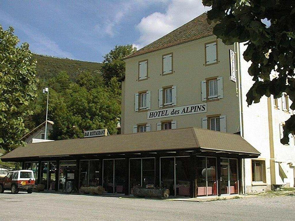 Hotel Restaurant Les Alpins Saint-Julien-en-Beauchêne Εξωτερικό φωτογραφία